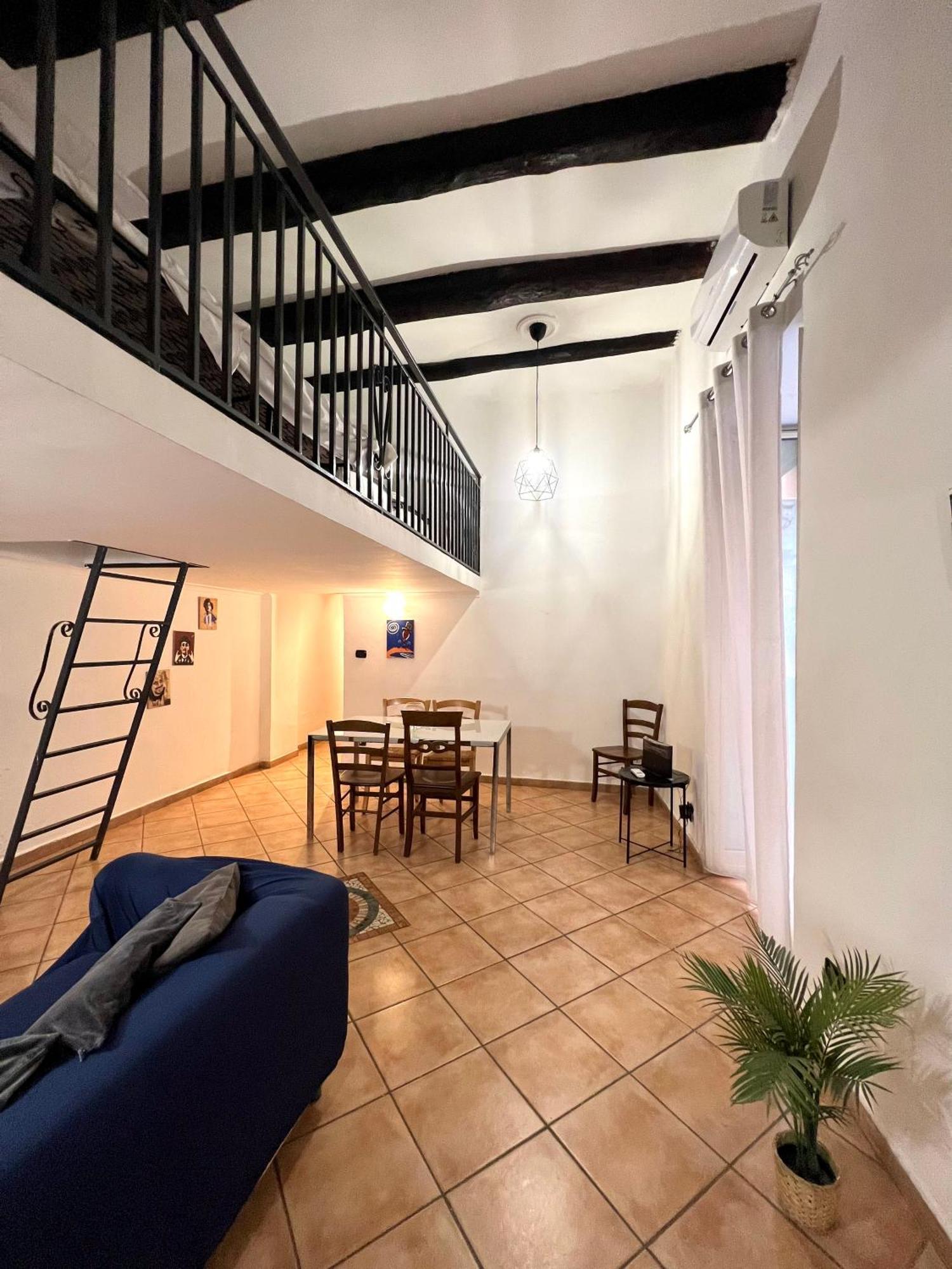 Core Guest House ナポリ エクステリア 写真